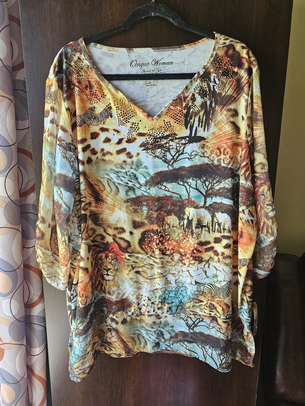 Onque Woman Multicolor V-Neck Safari Animal Print Tunic Size 2X
